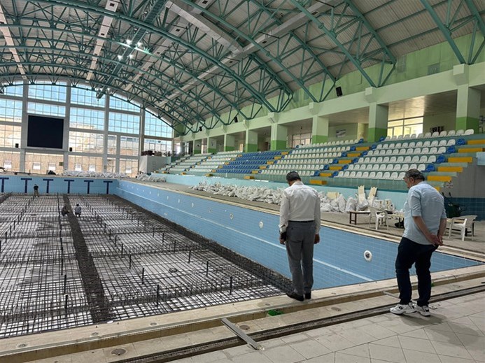 Durugöl Olimpik Yüzme Havuzumuzda yenileme çalışmaları aralıksız devam ediyor.