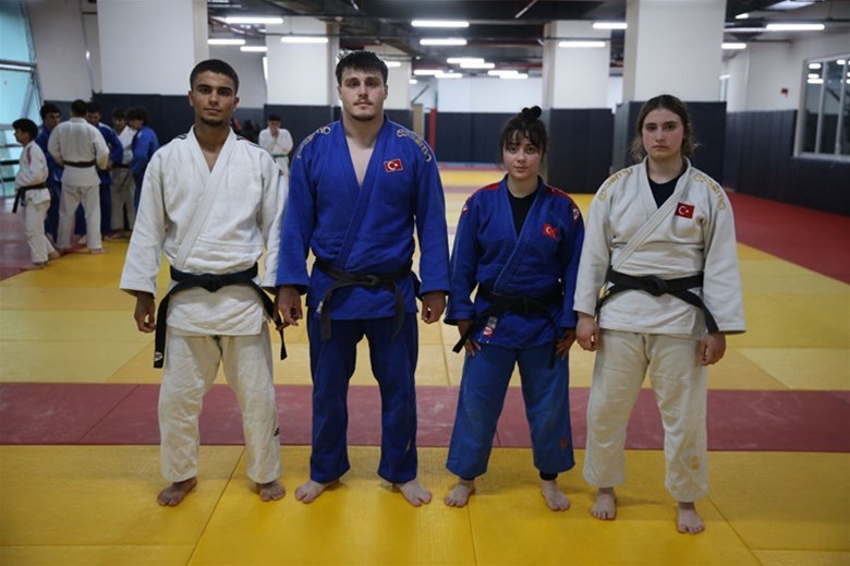 GENÇ MİLLİ JUDOCULARIMIZ BALKAN ŞAMPİYONASI'NDA ÜLKEMİZİ TEMSİL EDECEK